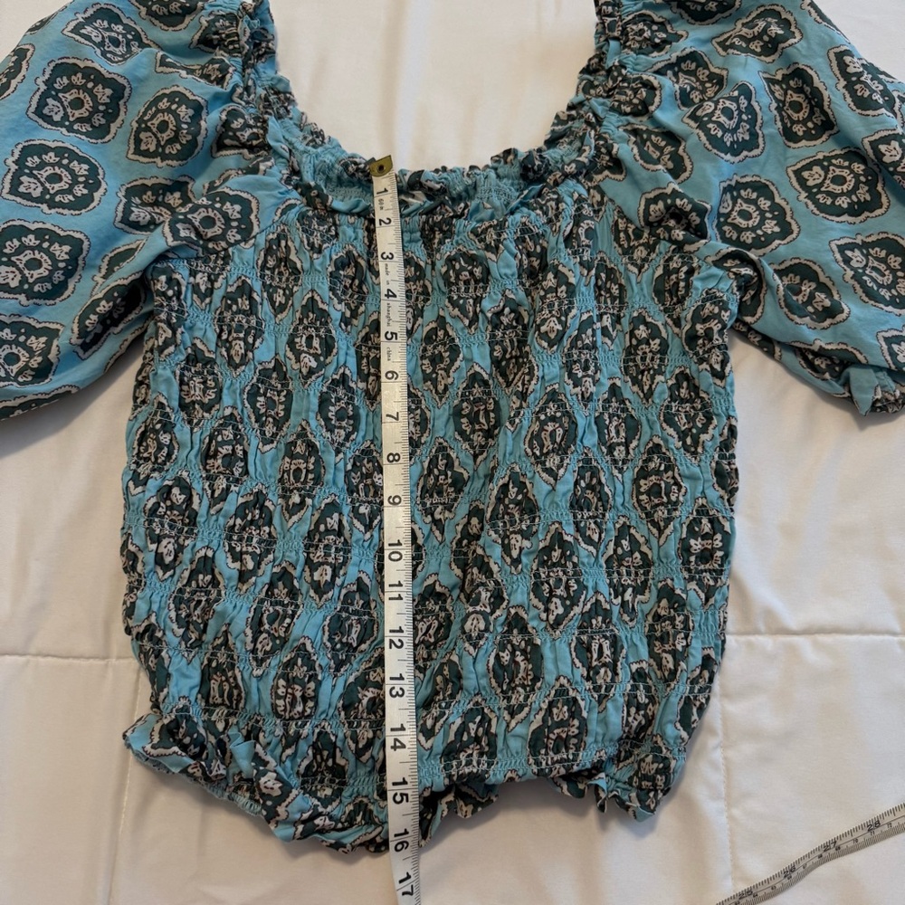 Maurices Blue and Black Patterned Blouse Size Large - Picture 7 of 9
